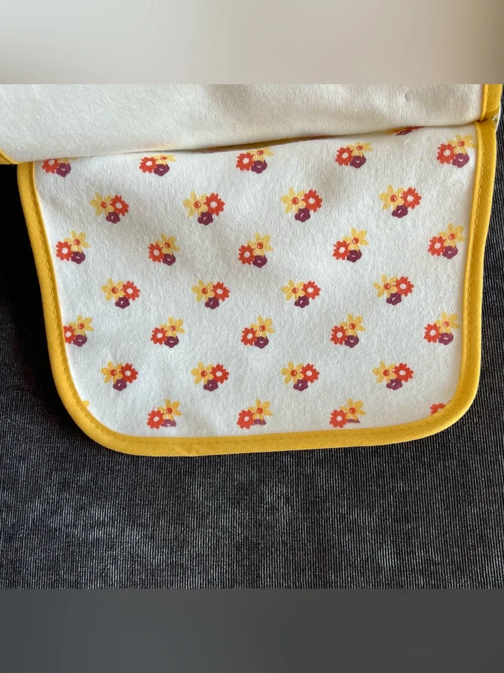 NWT Chick Pea Bibs Pack of 5